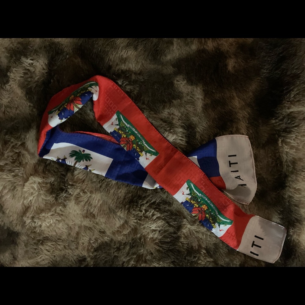 Scarf & Fanny pack- Haiti logo